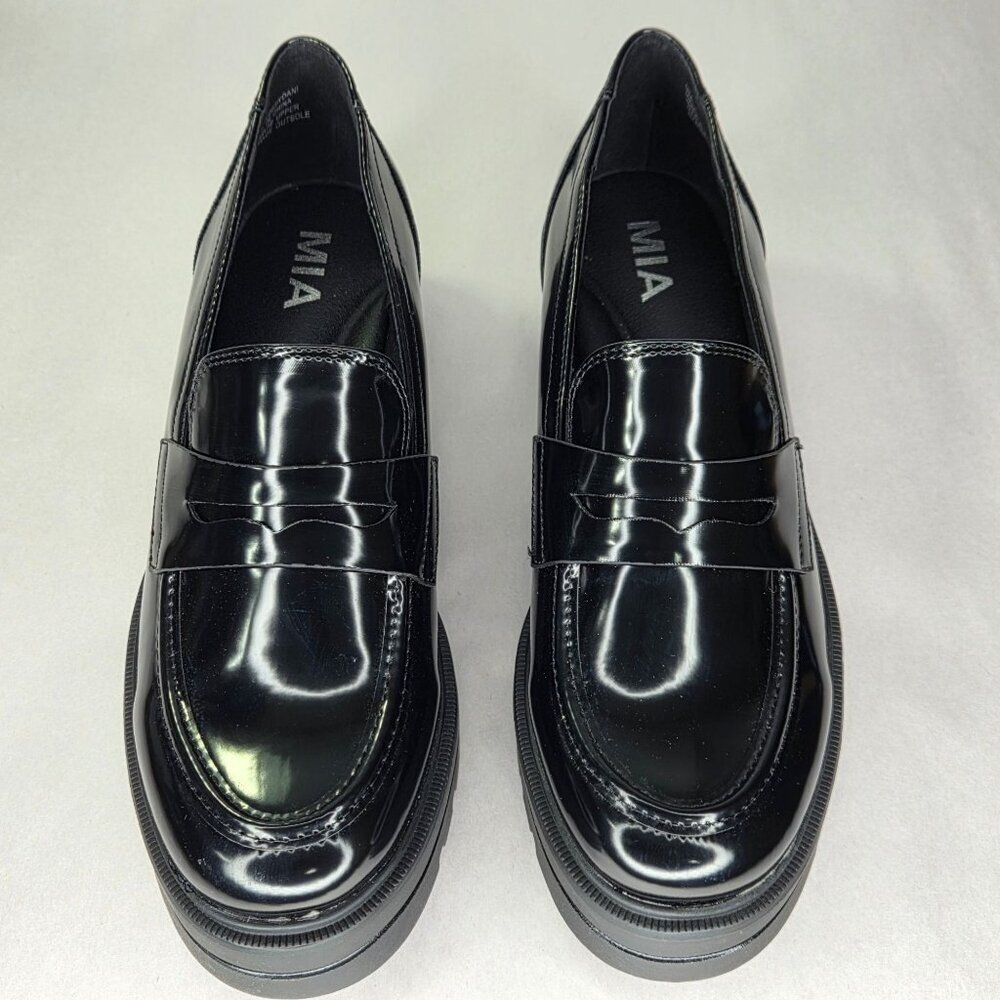 Black Women's Loafers - Picture 3 of 7